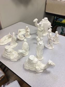AFTER CHRISTMAS SPECIAL Nativity Set