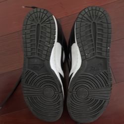 Nike panda Dunks  10.5 Men’s