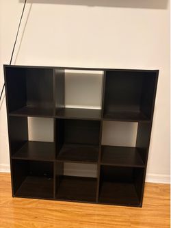 Bookshelf Cubbie