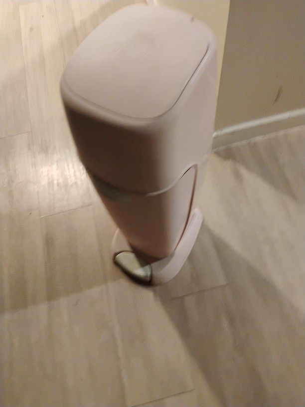 Toddler Stuff & Clothes🍼 Hu