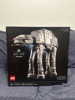 LEGO Star Wars UCS AT-AT (75313) - BRAND NEW SEALED (With Outer Shipper)