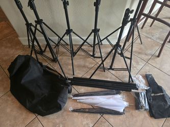Lot of 6 photography light stand kit