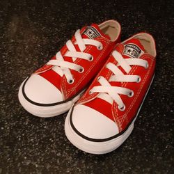Converse Toddler 8 Good Condition 