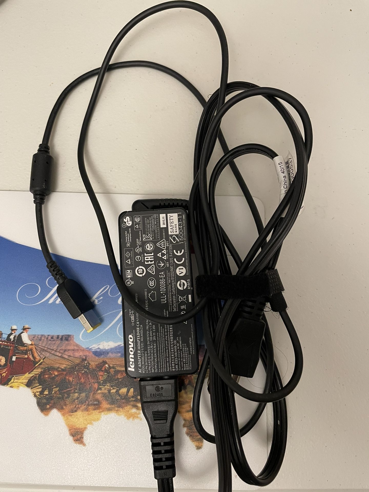 Lenovo 65W Laptop charger
