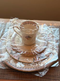 Noritake - Momentum 7734 vintage dinnerware