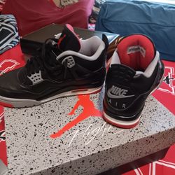 Nike Air Jordan Bred 4 