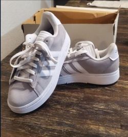 Tenis Adidas