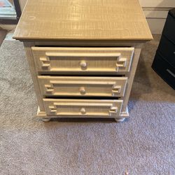 Small Wooden dresser.