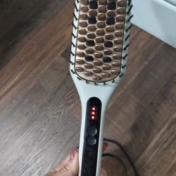 Remington Straightening Brush 