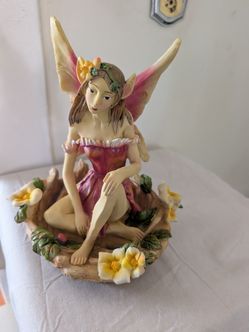 Red dress fairy 9"