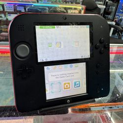 Nintendo 2DS Complete w/FREE Game Of Your Choice