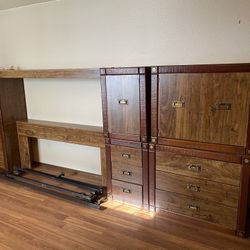 1970’s-80’s Rustic Western Style Bedroom Set Queen Size
