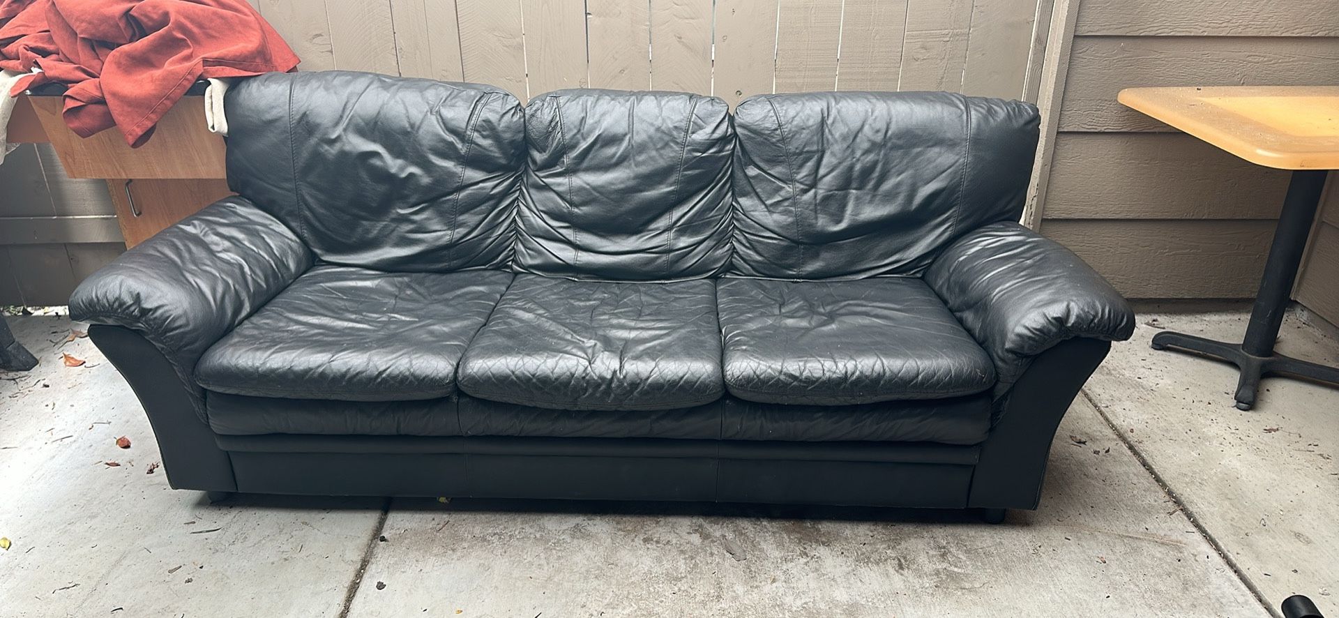 Free Big Black Couch
