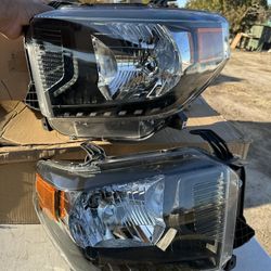 New Toyota Tundra Headlights 14-2020