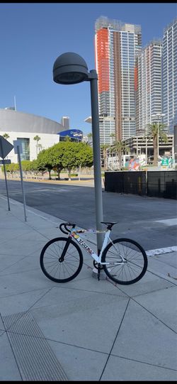 throne fixie