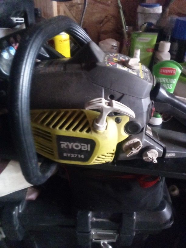 Ryobi Chainsaw