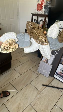 Wall decor