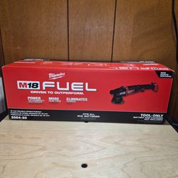 Milwaukee M18 Fuel 15mm Random Orbital Sander