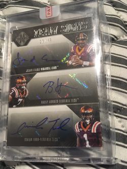 2017 MAJESTIC TEAM SIGNS (VT) EVANS,HODGES & FORD
