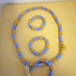 African Handmade Beads Necklace and Bracelets 