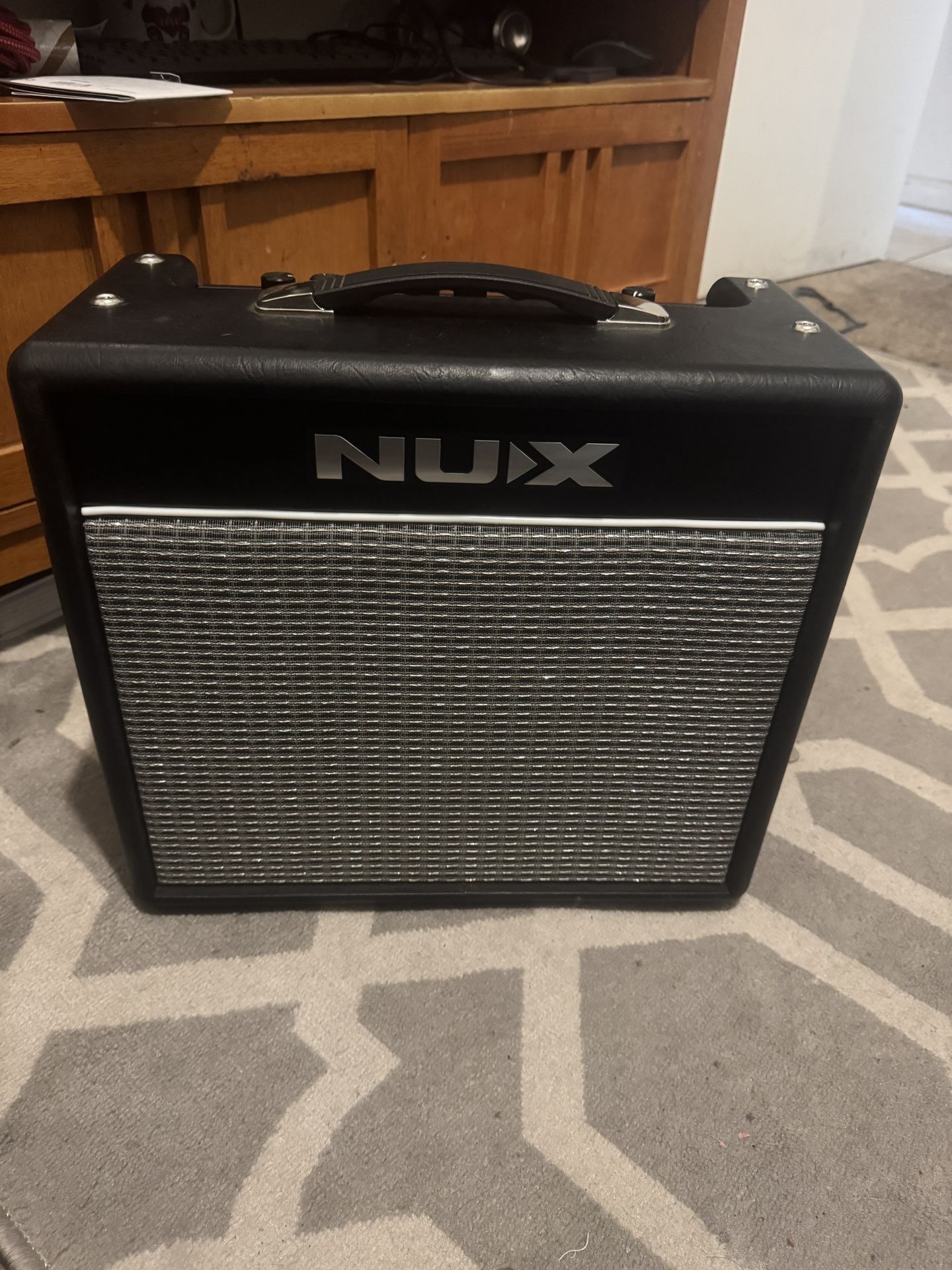 NUX Mighty 20 BT Guitar Amplifier/Speaker