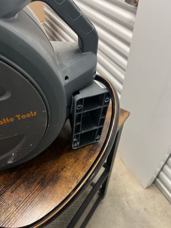 Retractable 100’ water hose