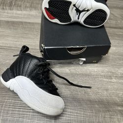 Air Jordan Retro 12 Sz 4c