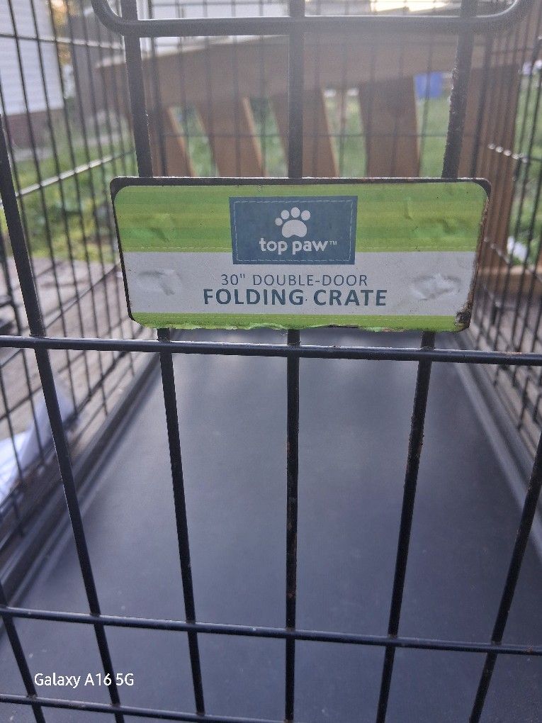 Top Paw Double Door 30" Folding Crate
