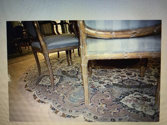 Vintage 10ft. Round floor rug with fringe