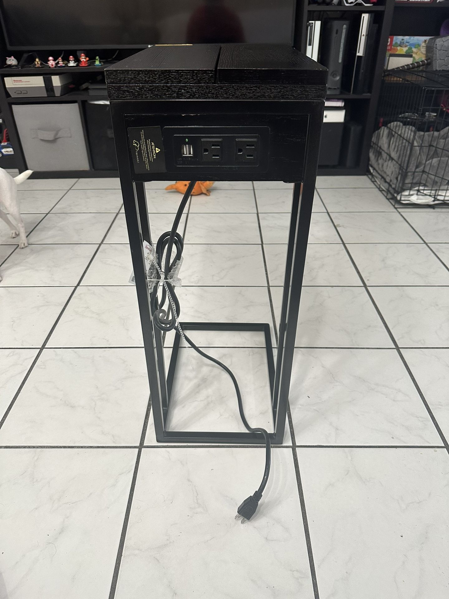 Charging Table