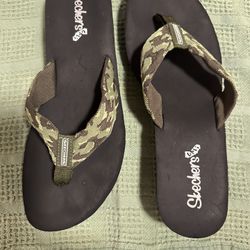 Skechers Cali Sandals Wedge Heel, woman's size 9. EUC
