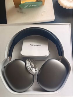 AirPod Max BRAND NEW