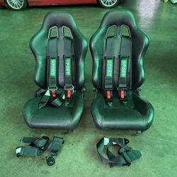 (2) Black Racing Seats + Sport Over-the-Shoulder Harnesses – Ready to Install