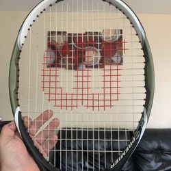Like New Wilson Hyper Hammer Carbon 5.3 Premier Tennis Racquet Racket