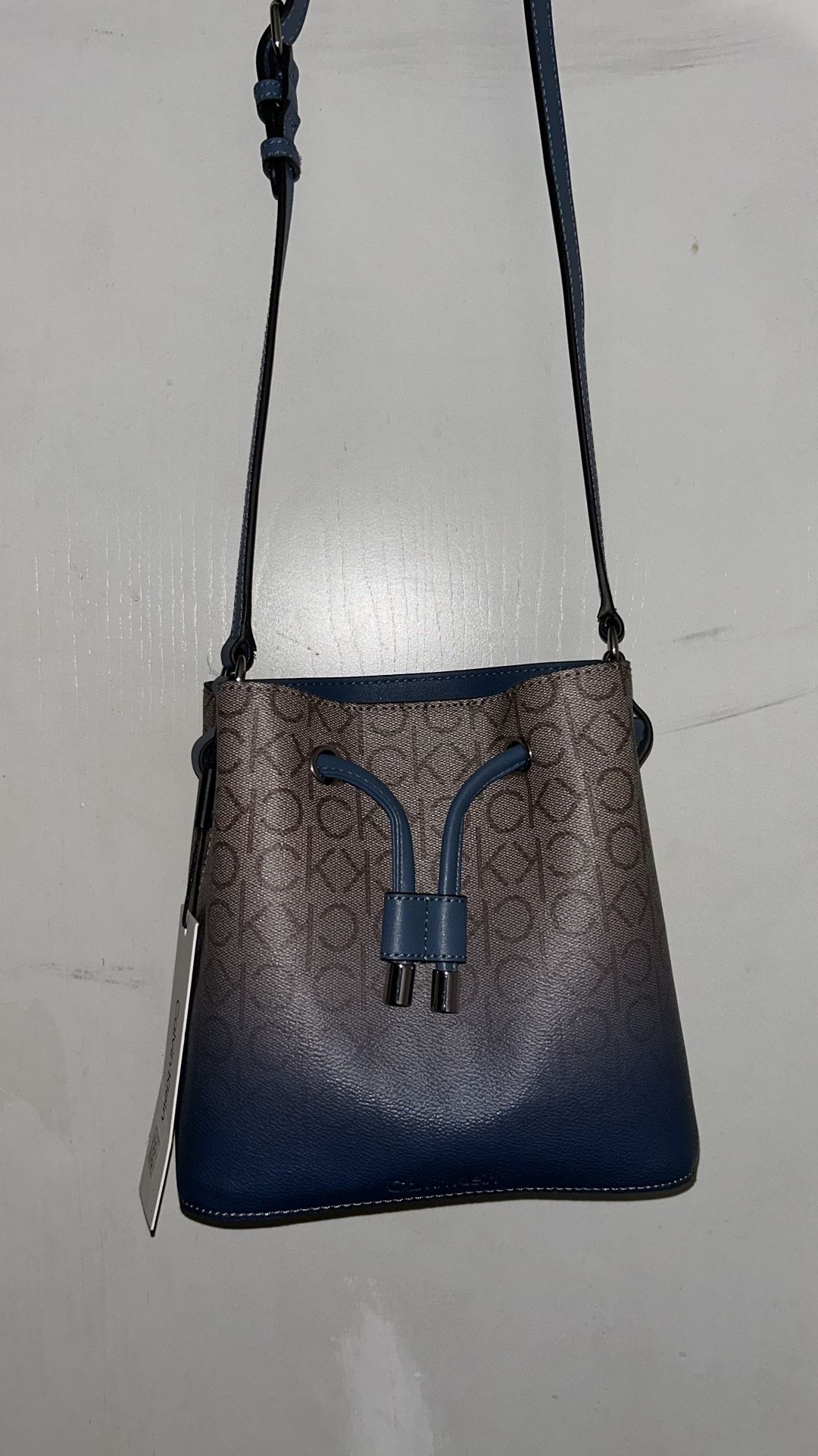 Calvin Klein Women's Gabrianna Novelty Bucket Shoulder Bag