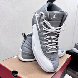 AIR JORDAN 12 RETRO S:9.5