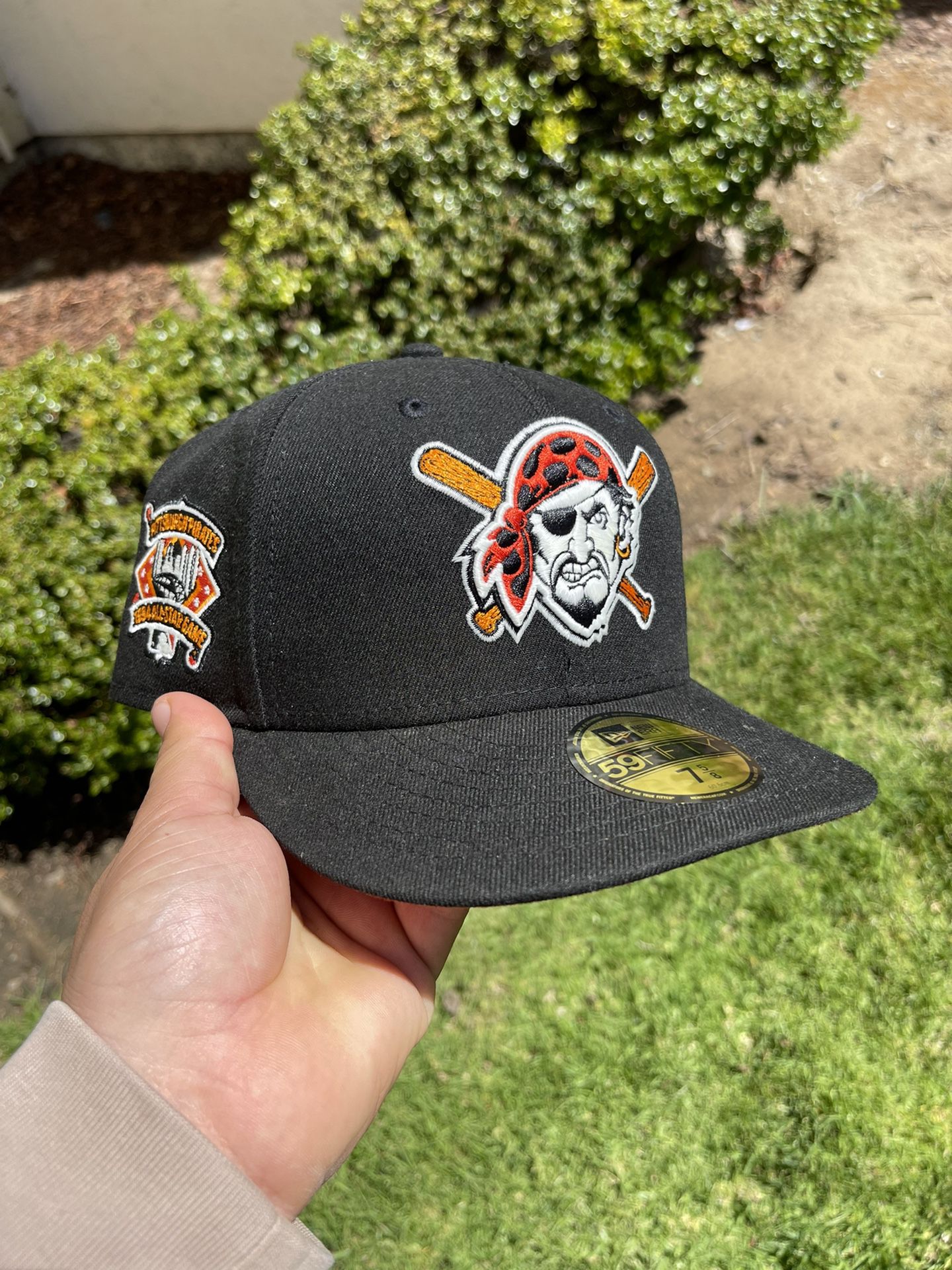Pittsburgh Pirates Fitted Hat for Sale in Corral De Tie, CA - OfferUp