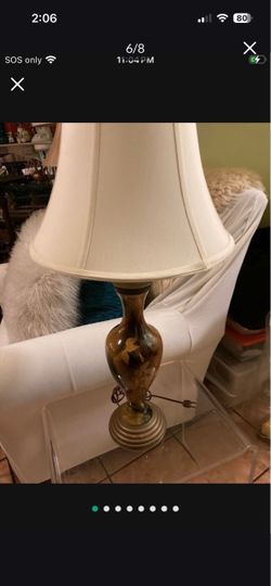 $80-High End Quality Tall Vintage Table Lamp with Shade