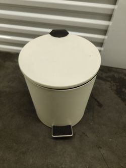 Japanese Soft-Close Pedal Trash Can – Minimalist Style