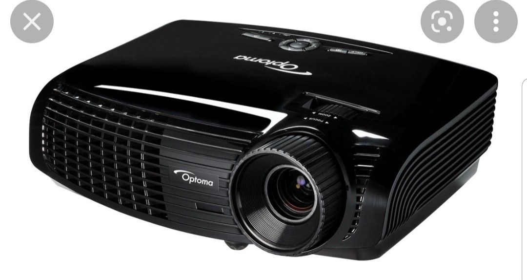 VOLVER PROJECTOR