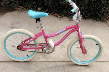 Girls bike