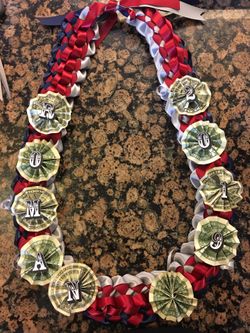 Graduation leis