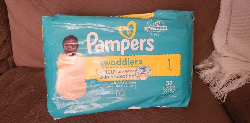 Pampers  New Bag 32 Diapers