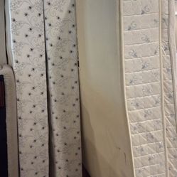 King Size Pillow Top Mattress & Box Springs ONLY 