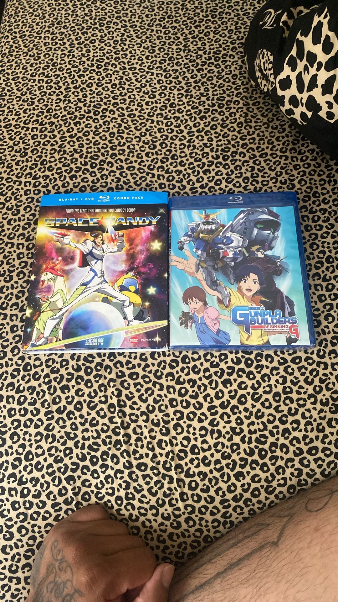 Space Dandy Season One. -Model Suit Gunpla Builders Beginning G