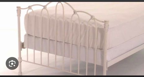 Pottery Barn Twin Bed Frame + Mattress – Excellent Condition