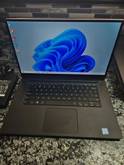 Dell Precision 5530 i9-8th gen,512GB SSD HD,32GB Ram 15.6'' LAPTOP