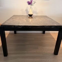 Dining Room Table w/out chairs