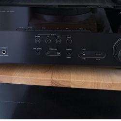 Yamaha Natural Sound AV Receiver RX-A550 – Works Perfectly