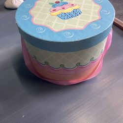 Cute Hat Box